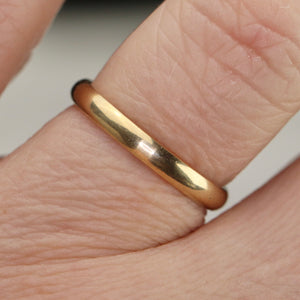 14k yellow gold 2.7mm classic plain band