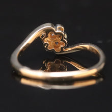 Load image into Gallery viewer, Vintage diamond ring in yellow gold from Manor Jewels