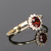 Load image into Gallery viewer, Garnet and diamond ring in yellow gold