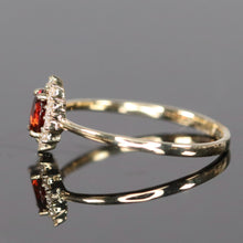 Load image into Gallery viewer, Garnet and diamond ring in yellow gold