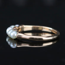 Load image into Gallery viewer, Vintage Pearl band ring in 14k yellow gold