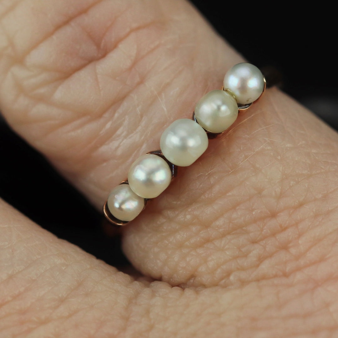 Vintage Pearl band ring in 14k yellow gold
