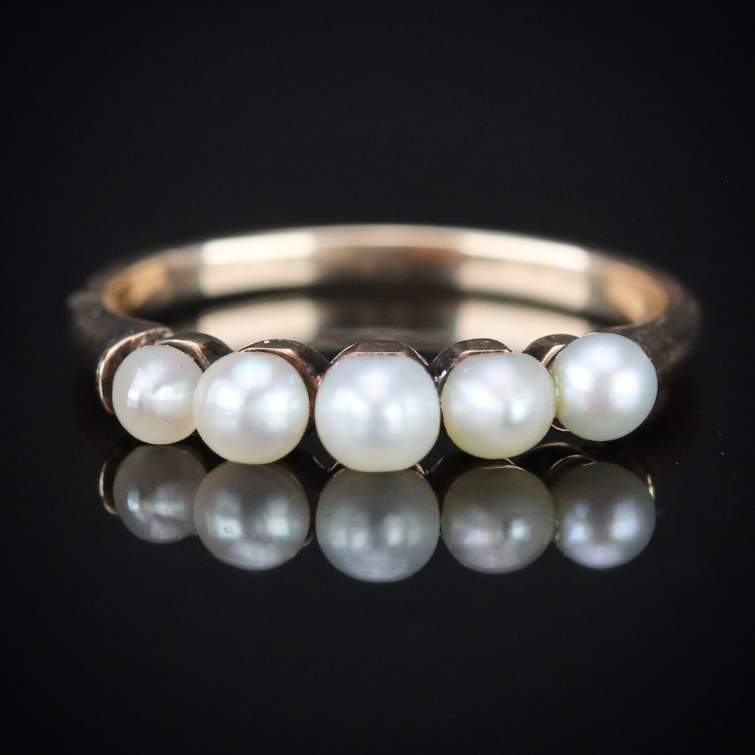 Vintage Pearl band ring in 14k yellow gold