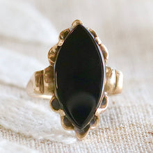 Load image into Gallery viewer, Vintage onyx navette ring in yellow gold