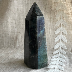 Labradorite Crystal