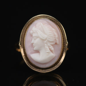 Vintage cameo ring in 14k yellow gold from Manor Jewels