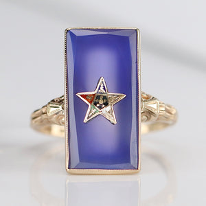 Vintage Eastern star chalcedony  ring in yellow gold