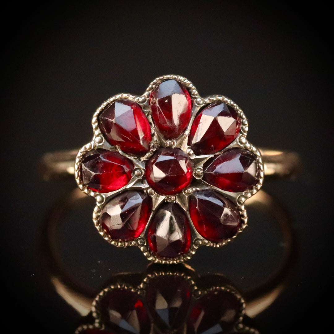 Vintage rose cut Garnet cluster ring in yellow gold