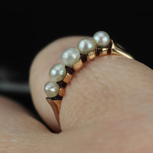 Vintage Pearl band ring in 14k yellow gold