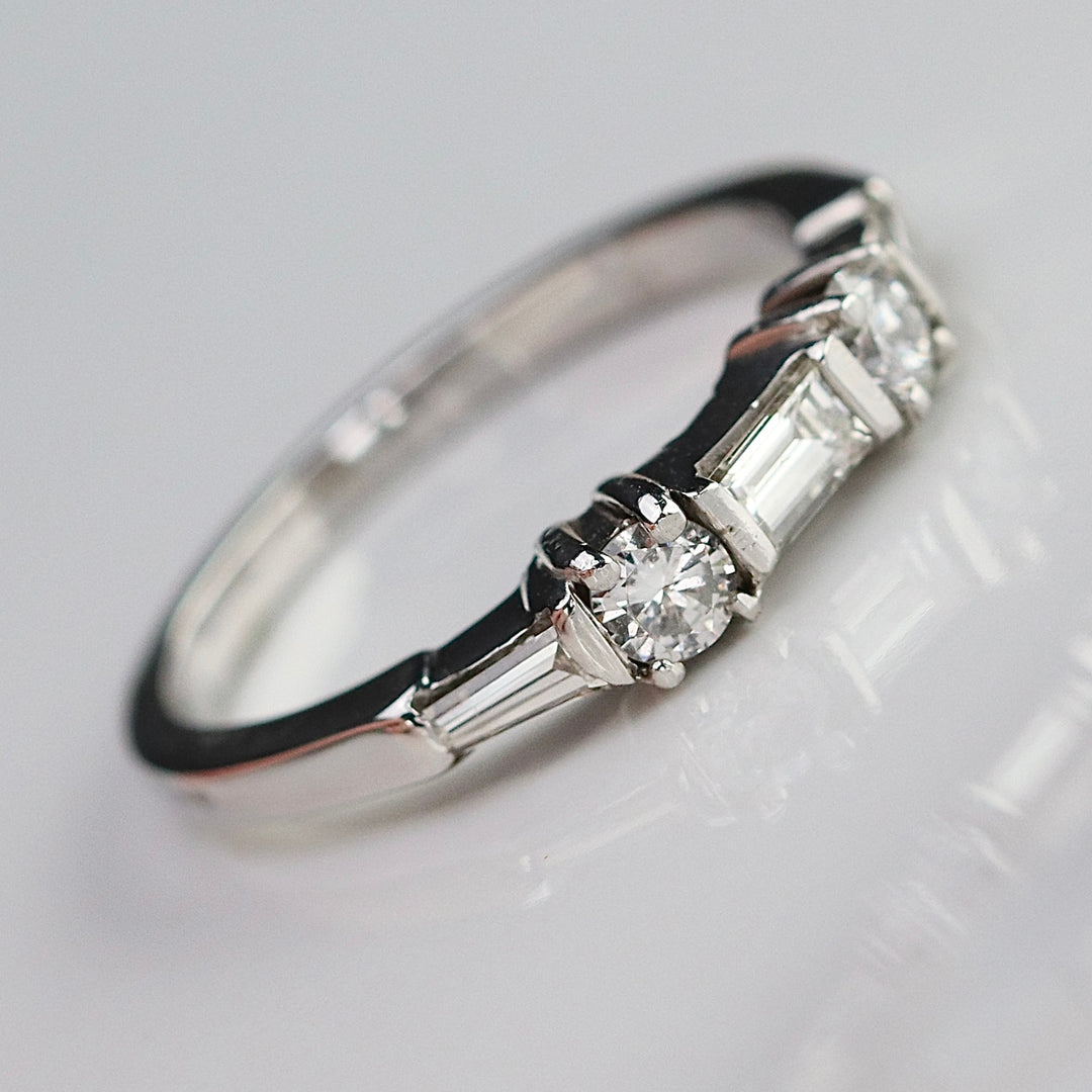 SALE!  Estate 14k white gold diamond band