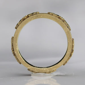 David Klass 18k yellow gold holly band