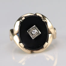 Load image into Gallery viewer, Vintage oval onyx and diamond ring in yellow gold