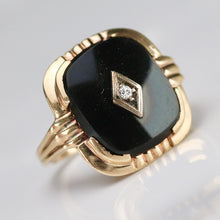 Load image into Gallery viewer, Vintage cushion cut onyx and diamond ring in yellow gold