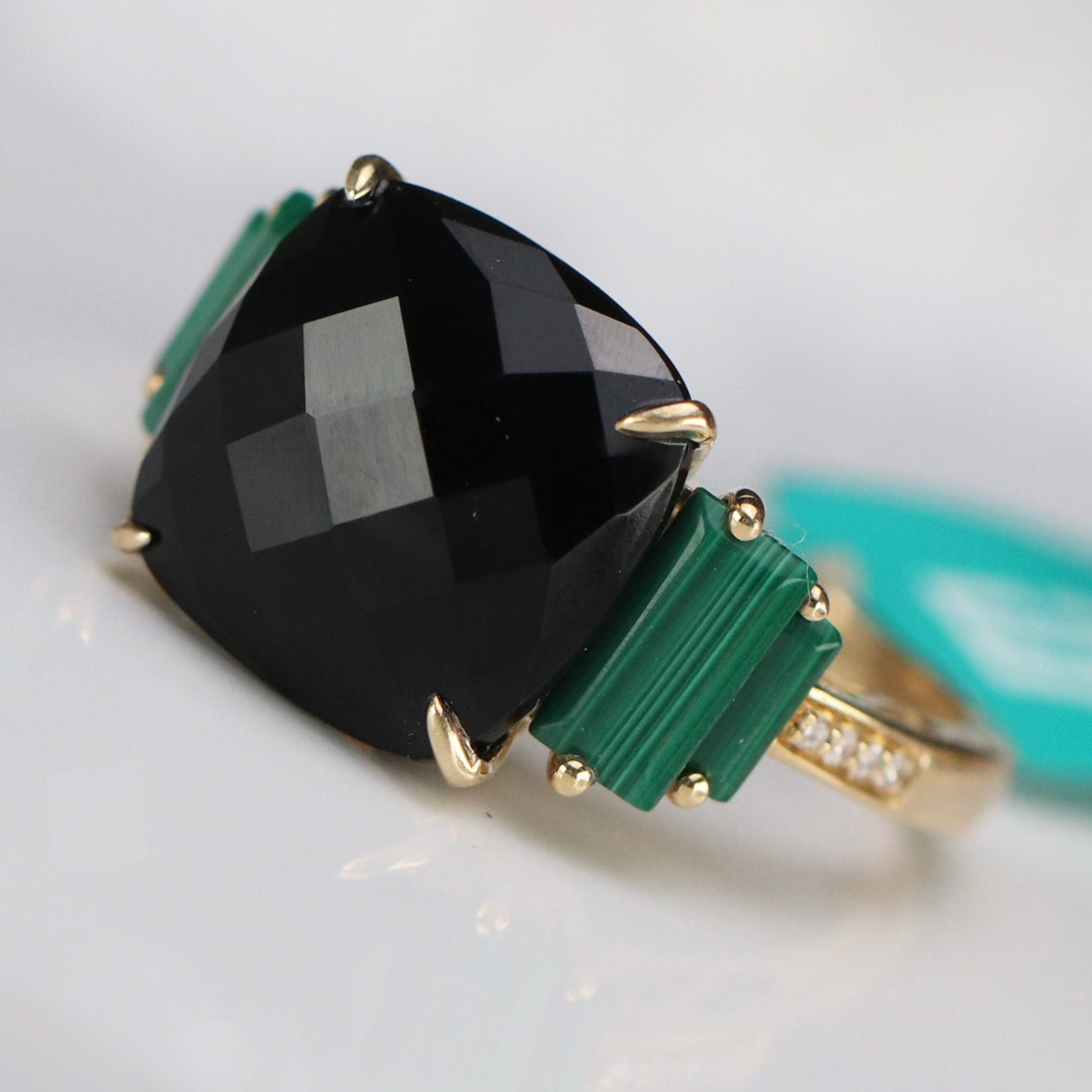 Onyx and malachite ring in 14k yellow gold by Effy