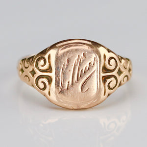 Vintage ‘Lillian’ signet ring in rose gold