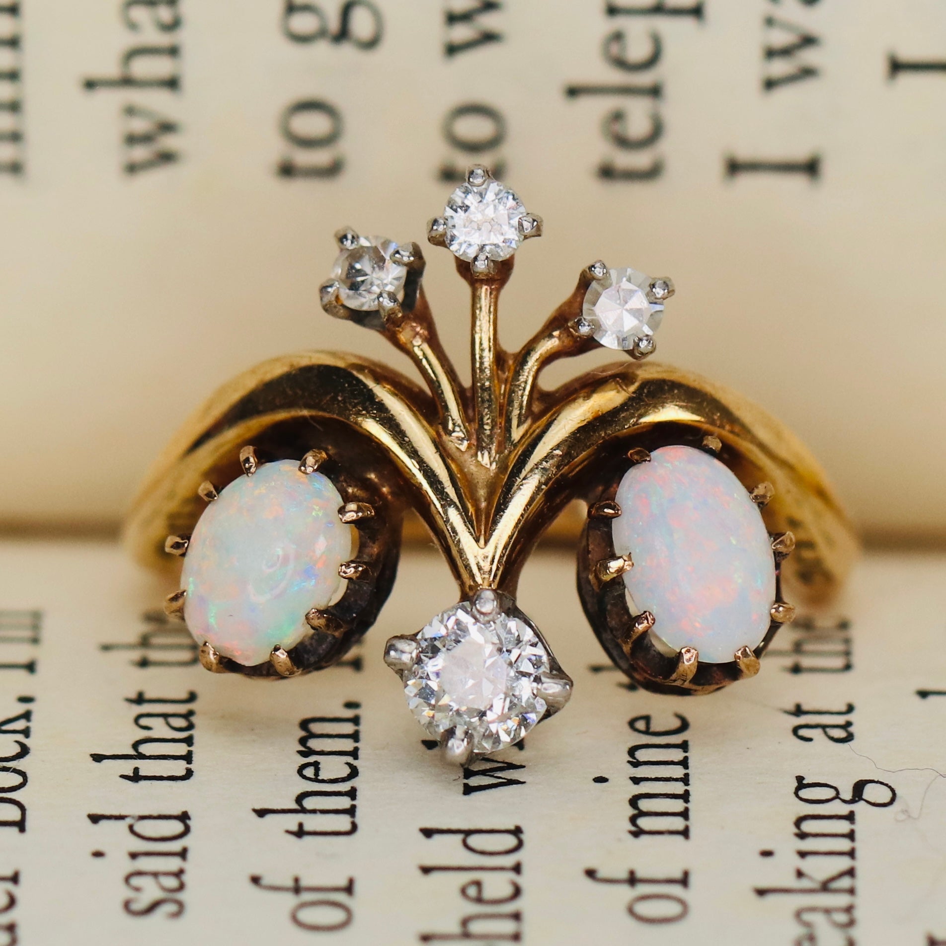 Wandering star hot sale ring opal