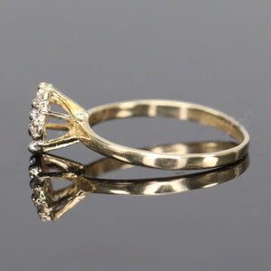 Vintage ring with diamonds in yellow gold from Manor Jewels