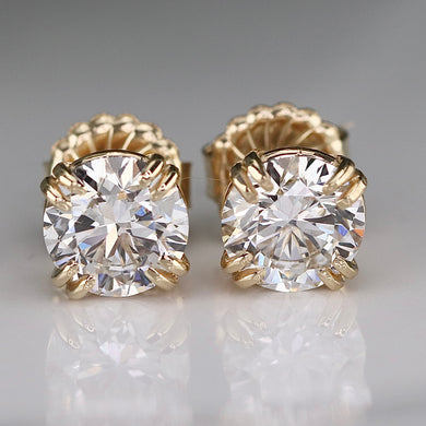 MANOR ROYAL: Lab grown 3.93ctw certed F/VS1 Ideal Diamond studs in 14k yellow gold