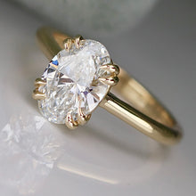 Load image into Gallery viewer, MANOR ROYAL:  The Ophelia - 1.93ct lab grown oval diamond ring in 14k yellow gold D/VVS2