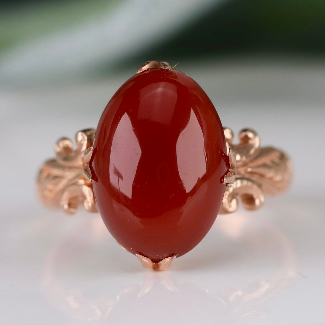 Vintage Carnelian ring in 14k rose gold