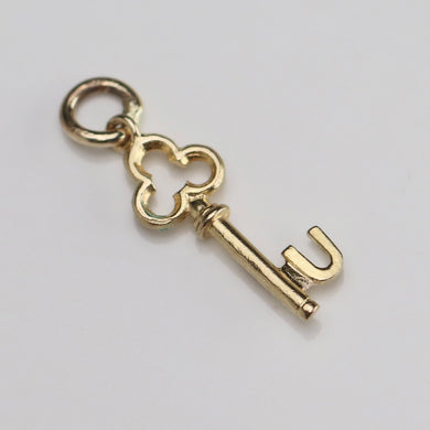 Vintage Initial U key charm in yellow gold