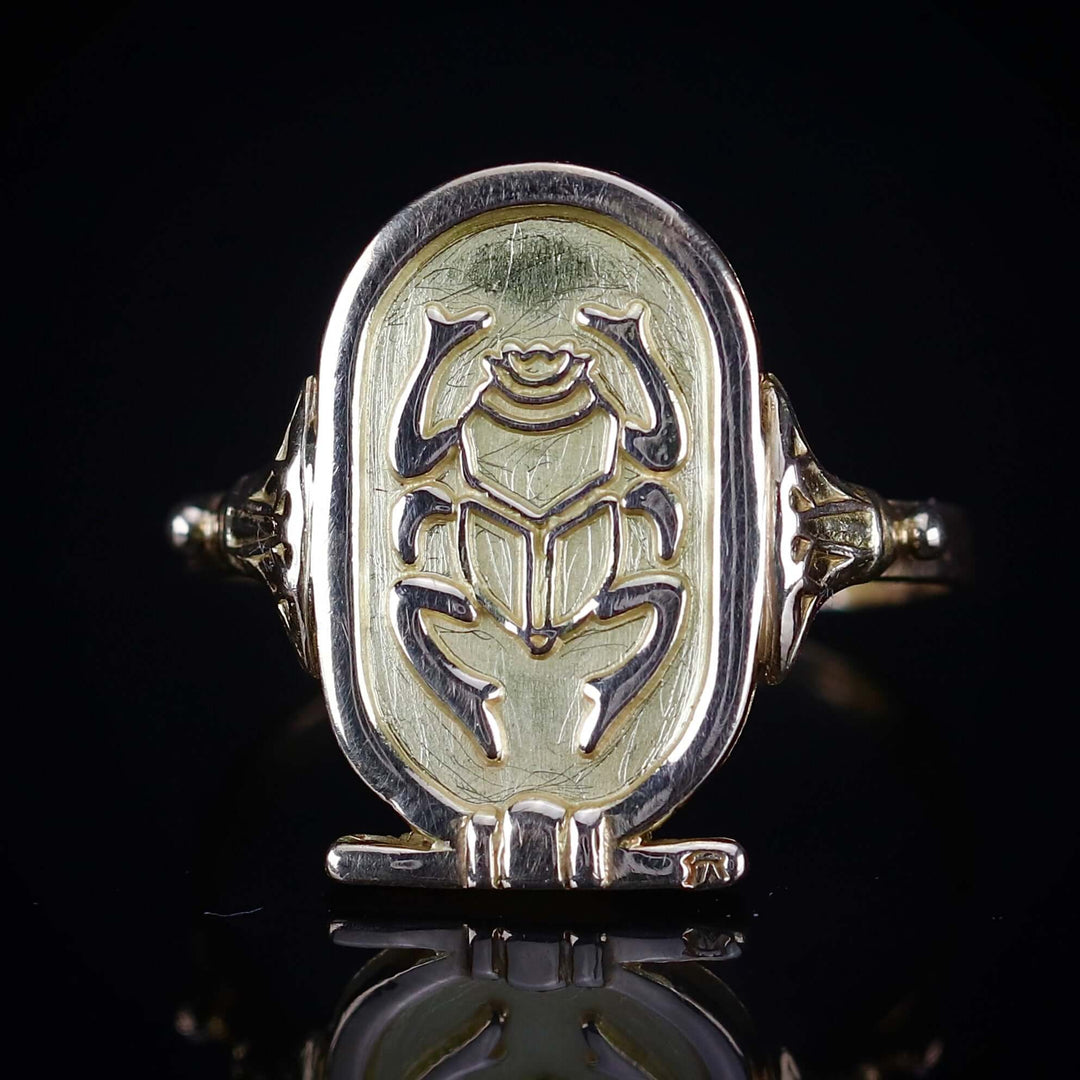 Scarab ring in 18k yellow gold