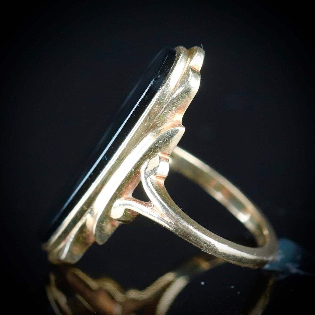 RESERVED: LAYAWAY PAYMENT 2 OF 3: Classic long and lean oval onyx vintage ring in yellow gold