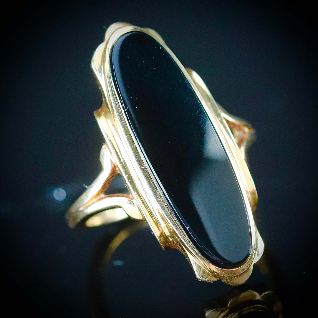 RESERVED: LAYAWAY PAYMENT 2 OF 3: Classic long and lean oval onyx vintage ring in yellow gold