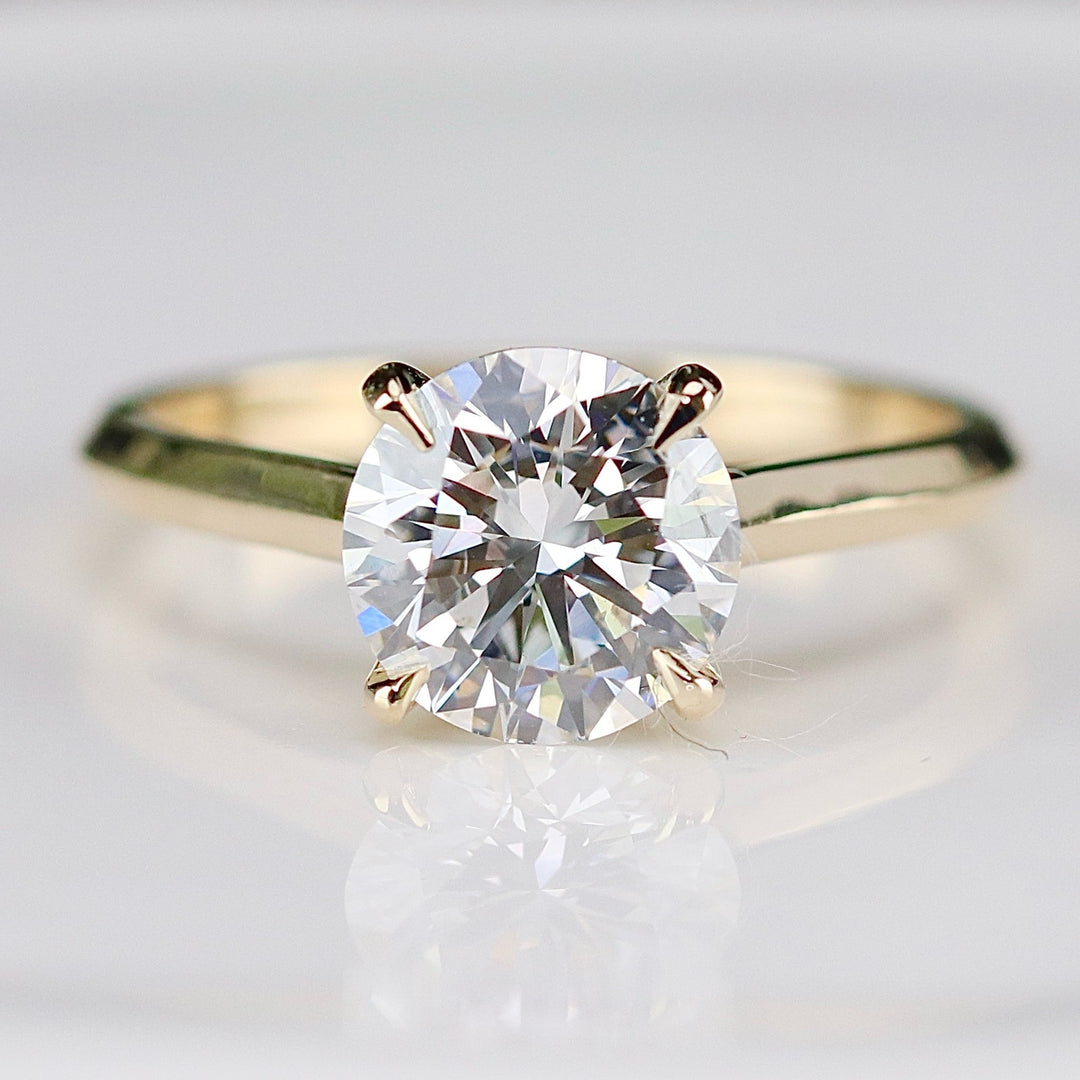 MANOR ROYAL: The Alice - Certed Lab grown 2.09ct Diamond ring in 14k yellow gold