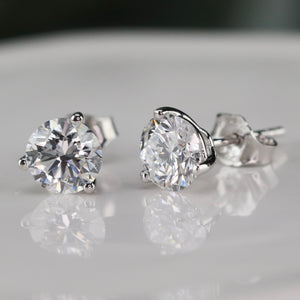 Lab grown 2ctw F/VS Diamond studs in 14k white gold