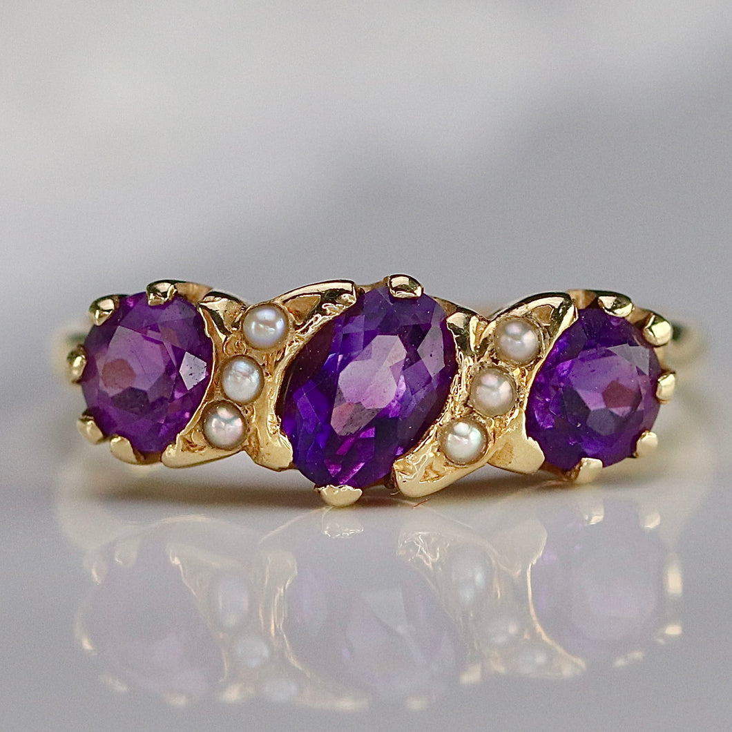 Vintage amethyst and seed pearl ring in 14k yellow gold