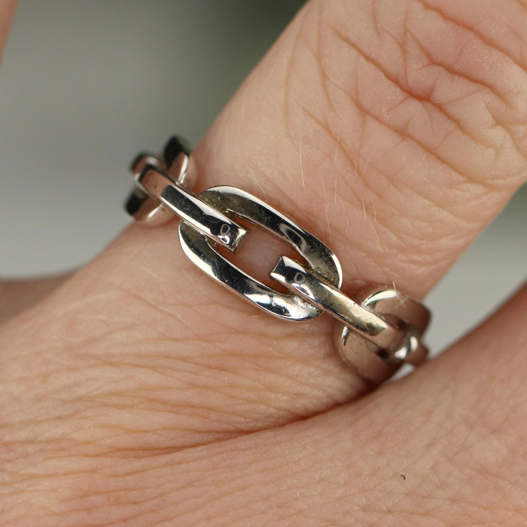 Sterling silver paperclip band