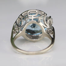 Load image into Gallery viewer, Large blue spinel in white gold ring