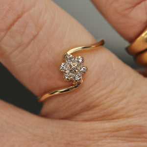 Vintage diamond ring in yellow gold from Manor Jewels