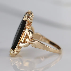 Vintage onyx tablet ring in yellow gold