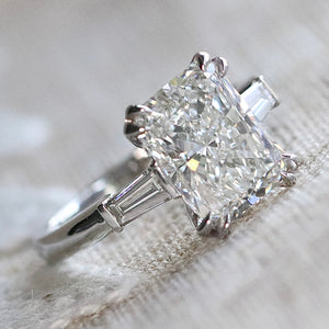 MANOR ROYAL: The Alexandra - 3.85ct radiant cut lab grown diamond ring in 14k white gold