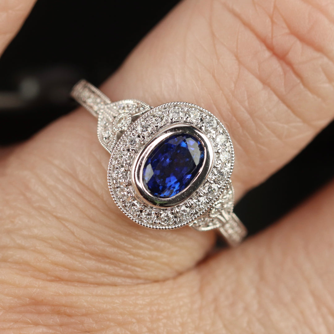 Sapphire and diamond ring in 14k white gold