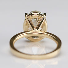 Load image into Gallery viewer, 5.05ct H/VS1 oval cut lab grown solitaire diamond ring in 14k yellow gold