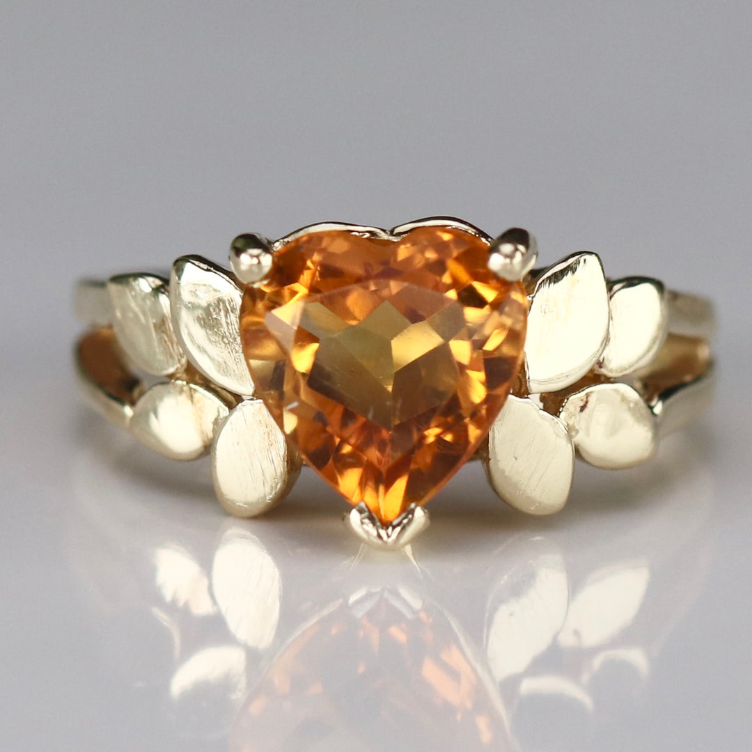 Citrine heart ring in 14k yellow gold