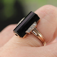 Load image into Gallery viewer, Barrel cut elegant onyx and diamond vintage ring in yellow gold from Manor Jewels