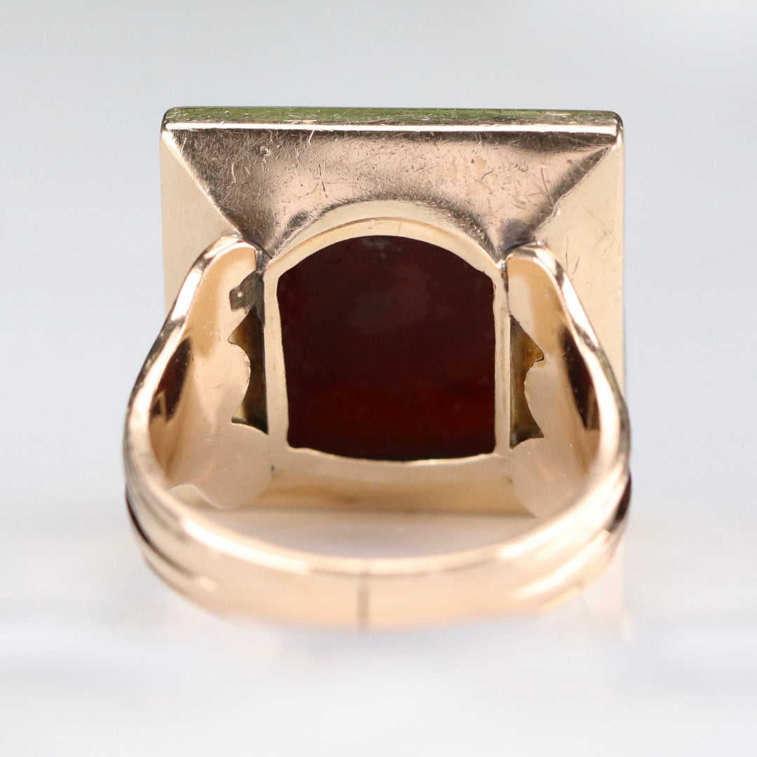 Vintage carnelian intaglio in yellow gold