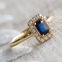 Load image into Gallery viewer, Sapphire and diamond halo ring in 14k yellow gold