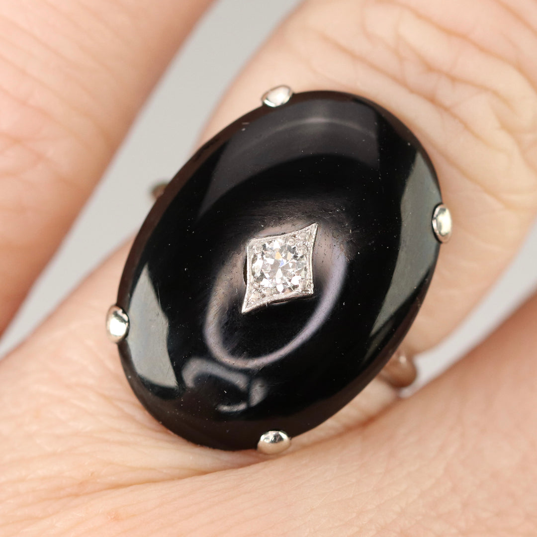 Vintage large Onyx cabochon & diamond ring in 14k white gold