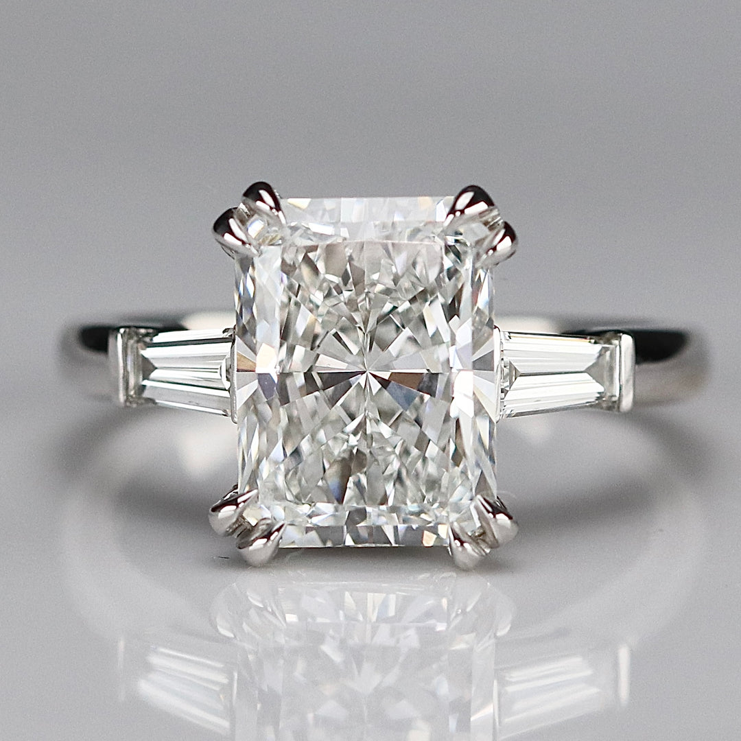 MANOR ROYAL: The Alexandra - 3.85ct radiant cut lab grown diamond ring in 14k white gold