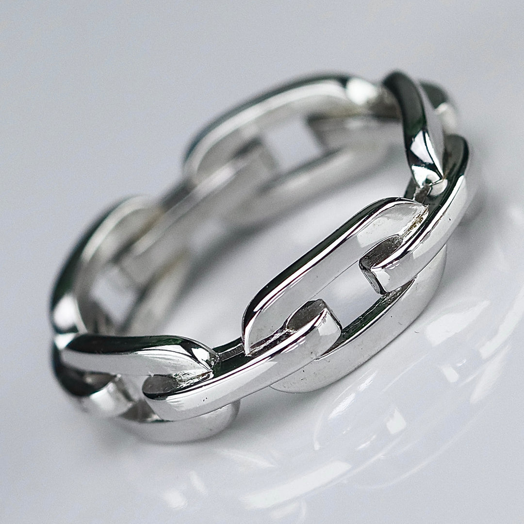 Sterling silver paperclip band