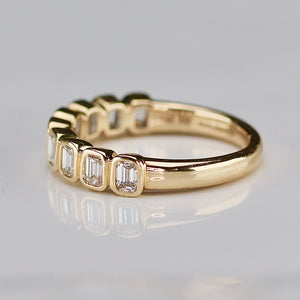 Lab grown diamond band ring in 14k yellow gold