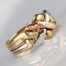 Load image into Gallery viewer, SALE! Vintage puzzle ring in tri-tone gold