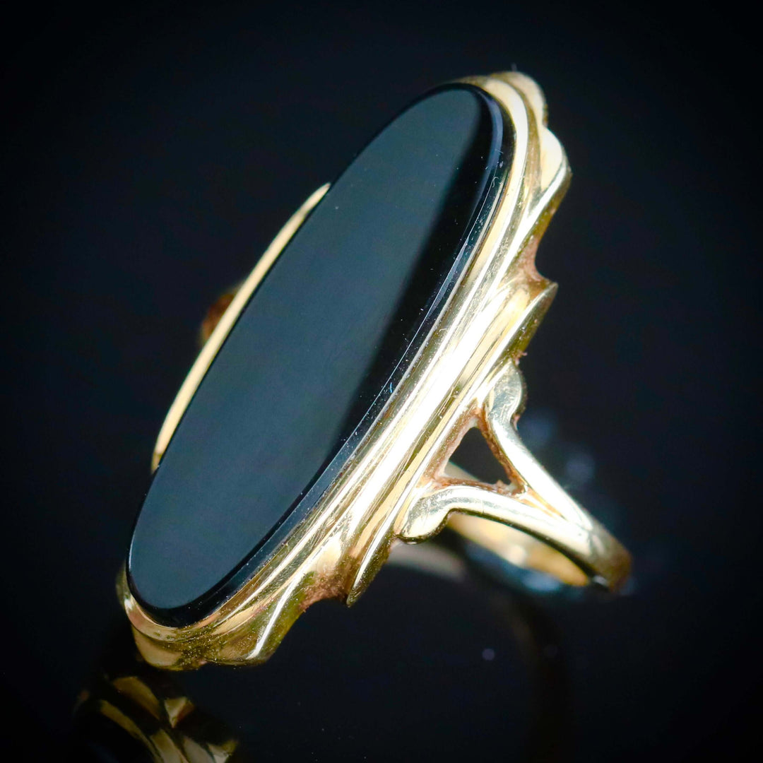 RESERVED: LAYAWAY PAYMENT 1 OF 3: Classic long and lean oval onyx vintage ring in yellow gold