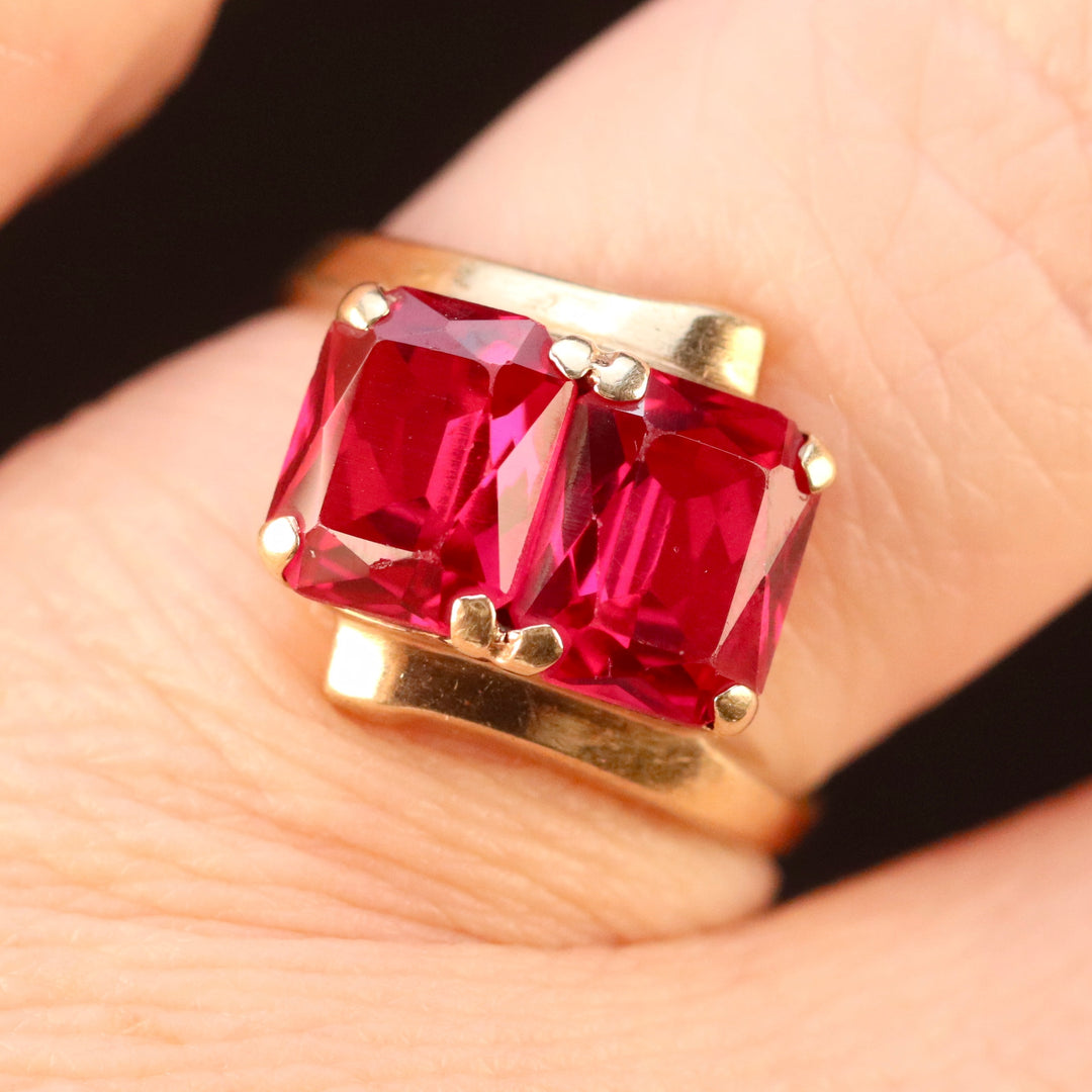 Vintage lab grown ruby toi et moi ring in yellow gold