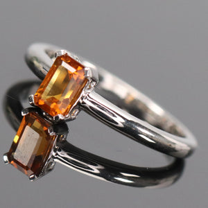 Citrine ring in white gold